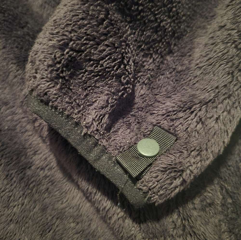 North Face girls size XL or 18 black fuzzy sweater inside of 3 in 1 jacket VGUC - Picture 2 of 5